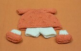 klik voor meer info Kleding-setje 20 cm popje.