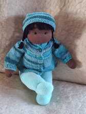 Een pop van 30 cm nog beschikbaar.