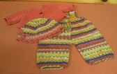 klik voor meer info Kleding-set pop 40 cm.